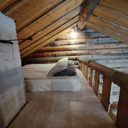 Lavijoki * Kaaresuvanto